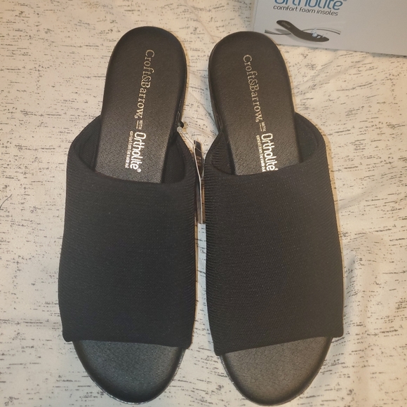 croft & barrow Shoes - Croft&Barrow small wedge sandal, New with tag,  size 7.5 women